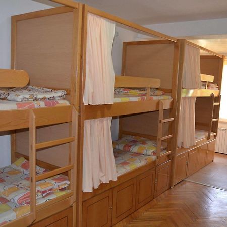 Hostel Valentin 2 Σκόπια Εξωτερικό φωτογραφία