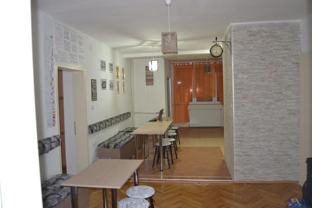 Hostel Valentin 2 Σκόπια Εξωτερικό φωτογραφία