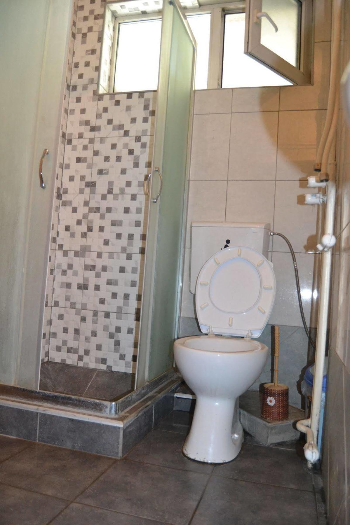 Hostel Valentin 2 Σκόπια Εξωτερικό φωτογραφία